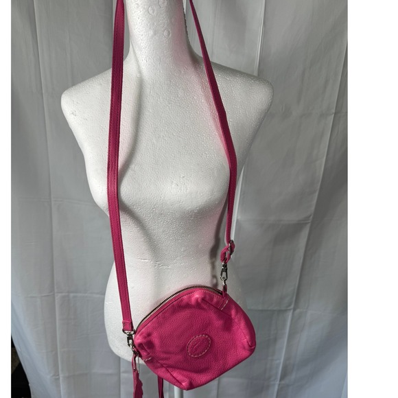 Roots Canada Pink Leather Crossbody Bag with Beaver Charm Purse Handbag - Picture 1 of 7